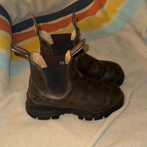 Blundstone Leather Lug Sole - 7.5 women’s